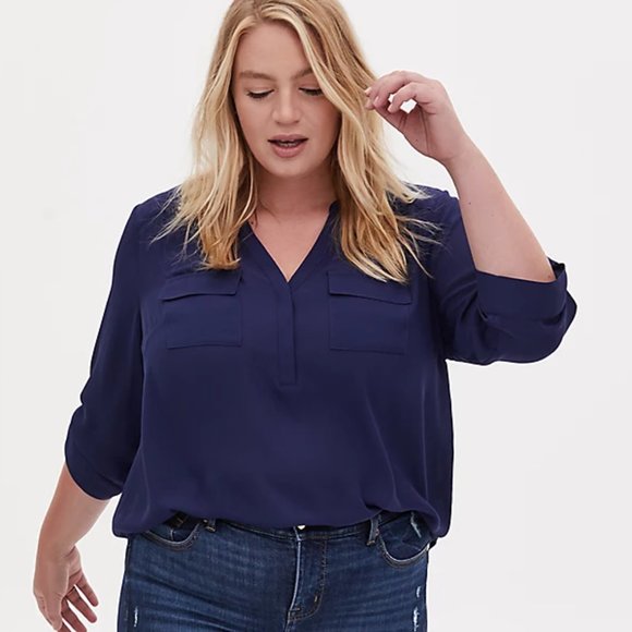 NWT Torrid Navy Georgette Blouse - 1X - Picture 1 of 8